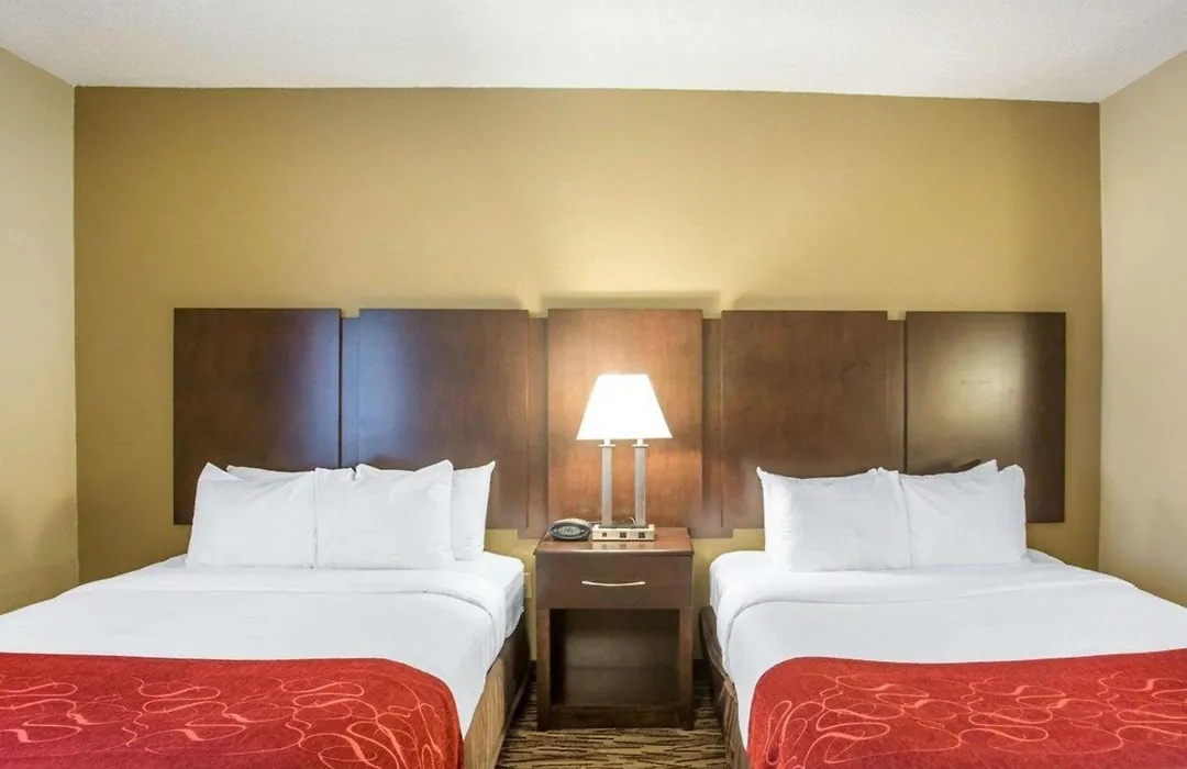 Comfort Suites Lebanon-1