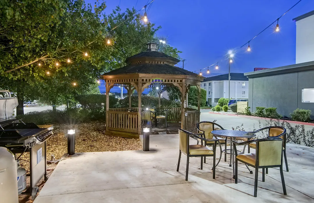 Holiday Inn Express & Suites Longview North By Ihg-1