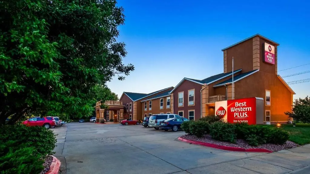 Best Western Plus Midwest Inn & Suites-1