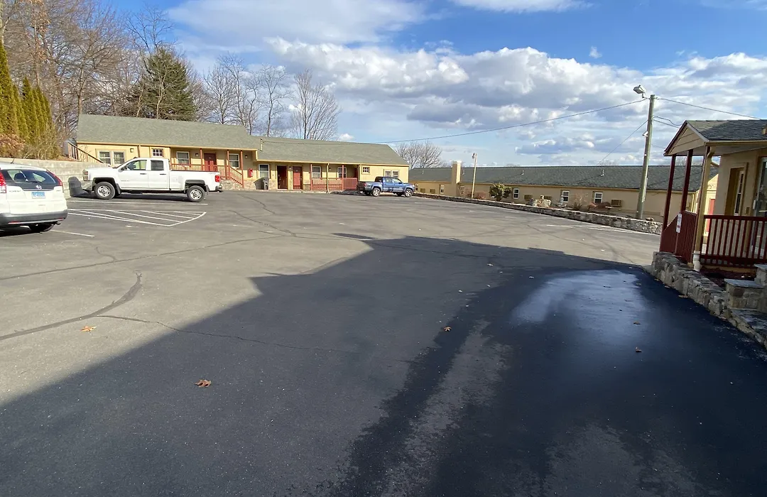 Golden Hill Inn-Danbury-1