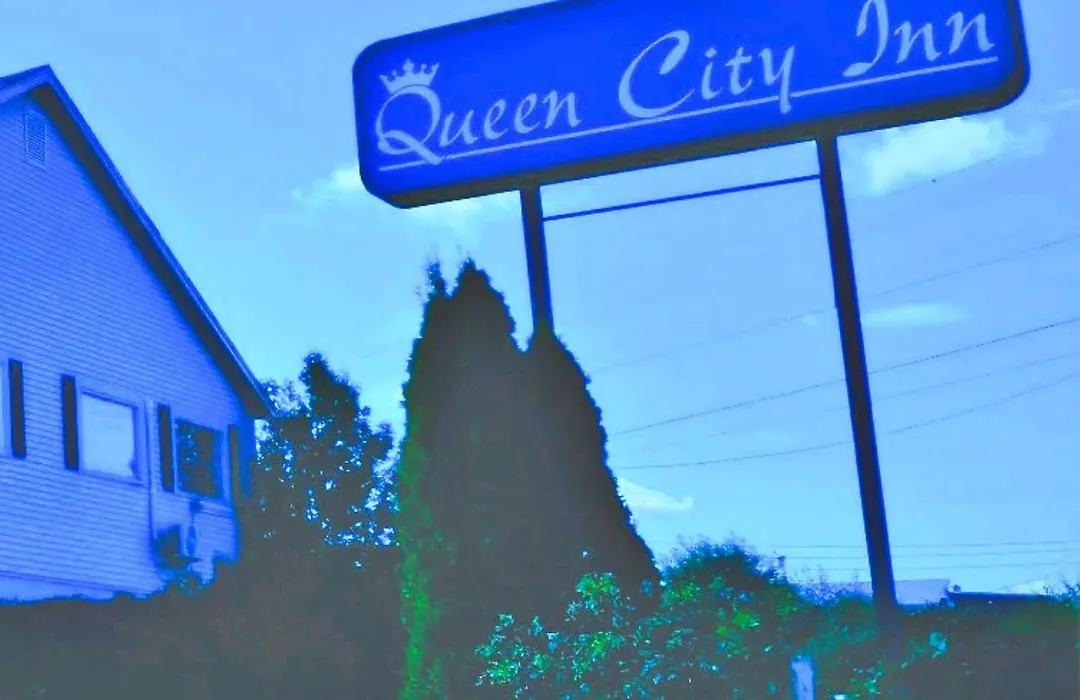 Queen City Inn-1