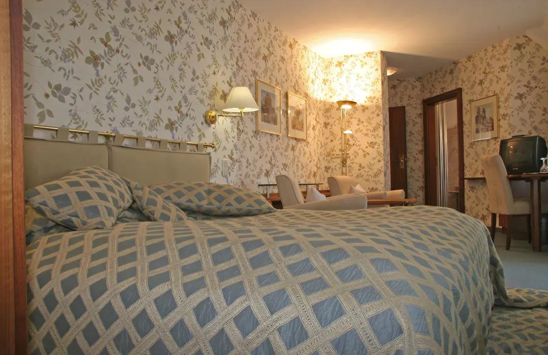 Hotel Cristal-1