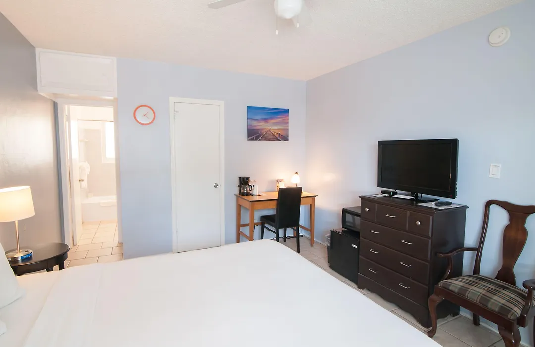 Great Escape Inn-1