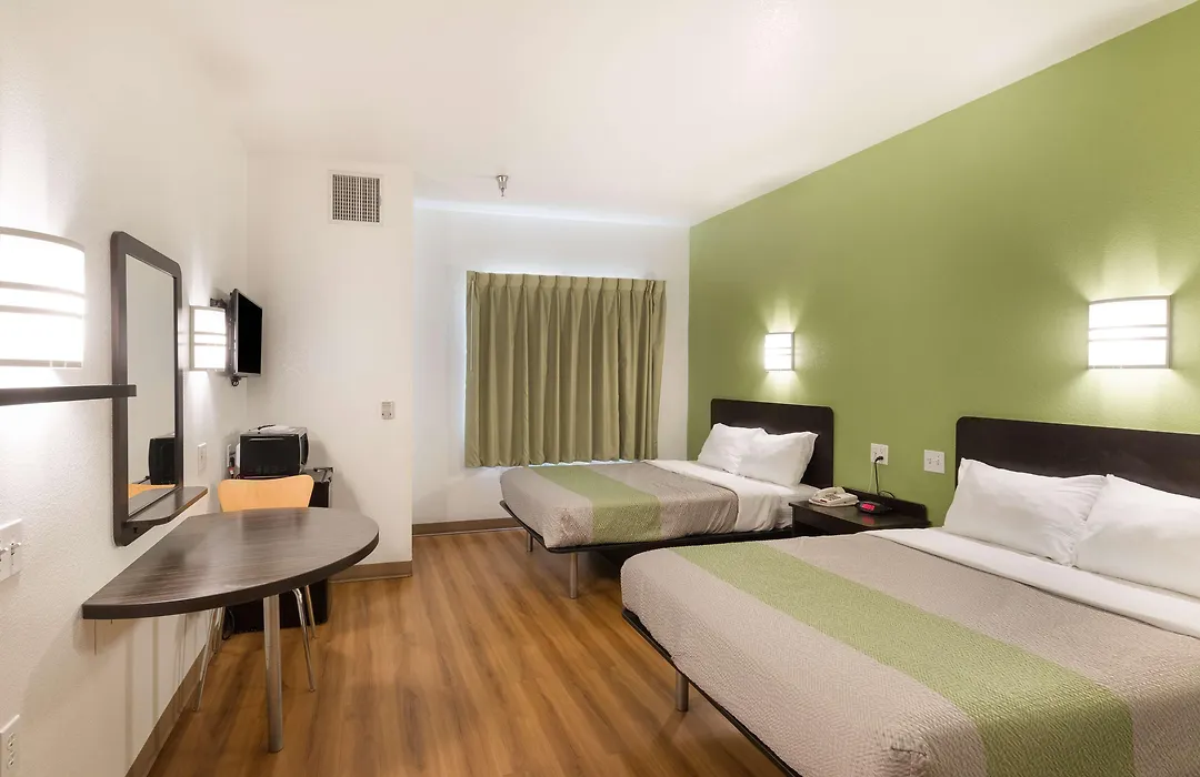 Motel 6-Hillsboro, Tx-1