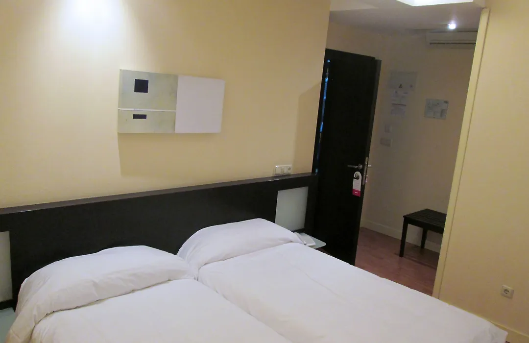 Hotel Los Jeronimos Y Terraza Monasterio (Adults Only)-1