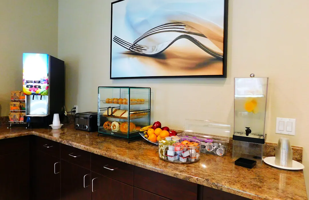 Island Suites-1