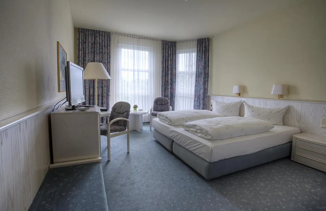 Euro Park Hotel Hennef-1