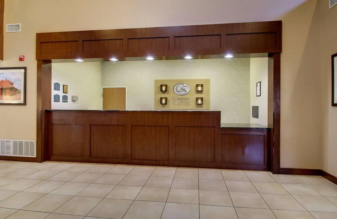 Comfort Suites Tyler South-1