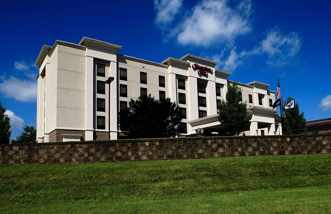 Hampton Inn Easton-1
