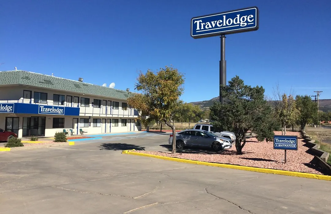 Travelodge By Wyndham Raton-1