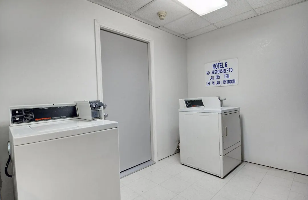 Motel 6-Denison, Tx-1