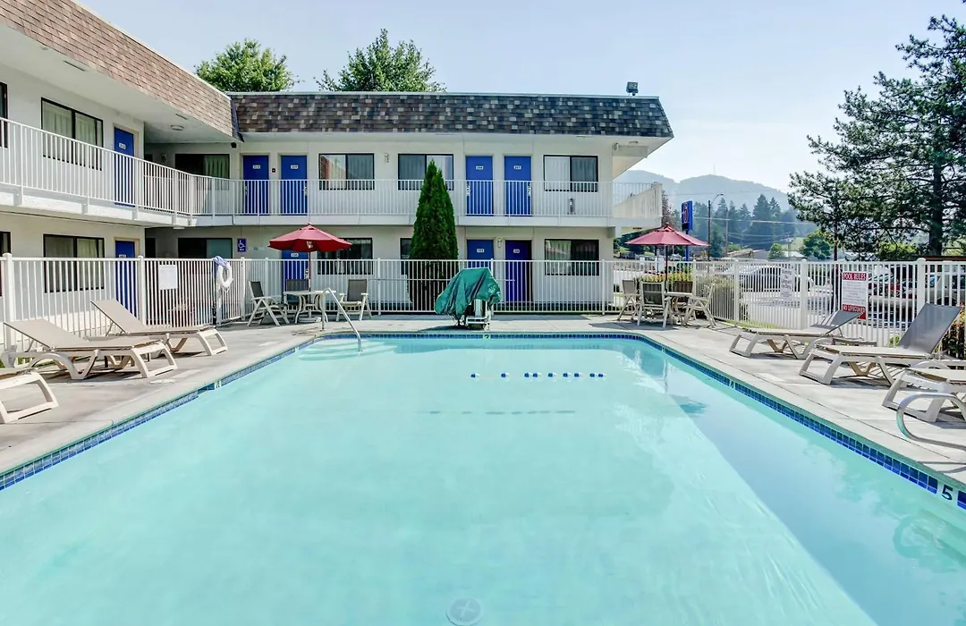 Motel 6-Grants Pass, Or-1