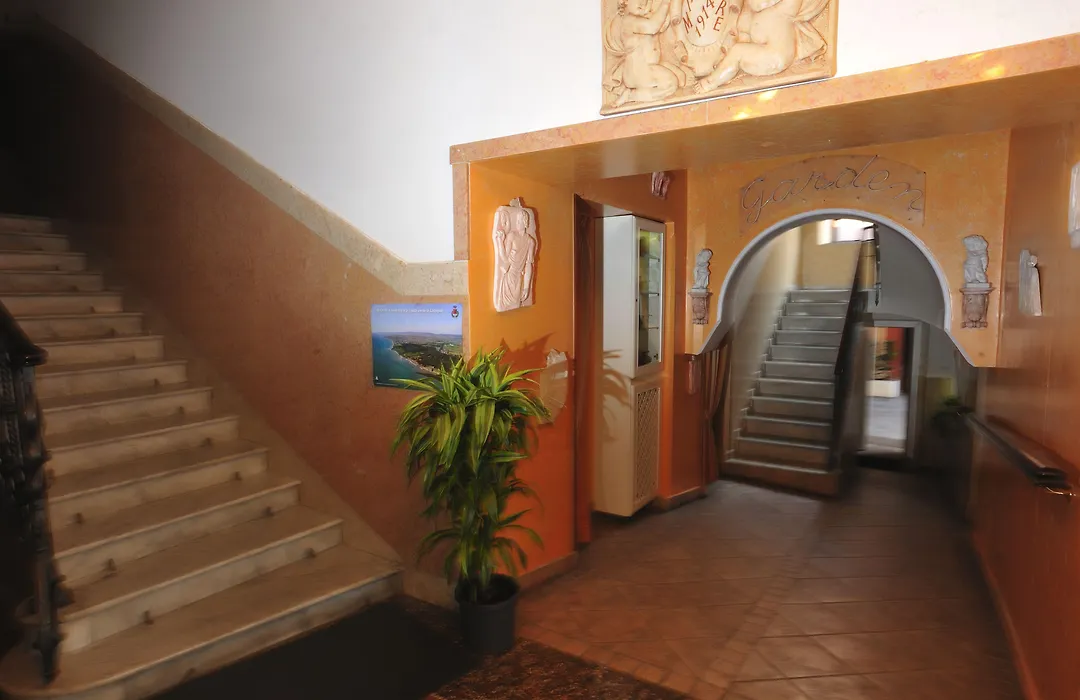 Hotel Miramare-1