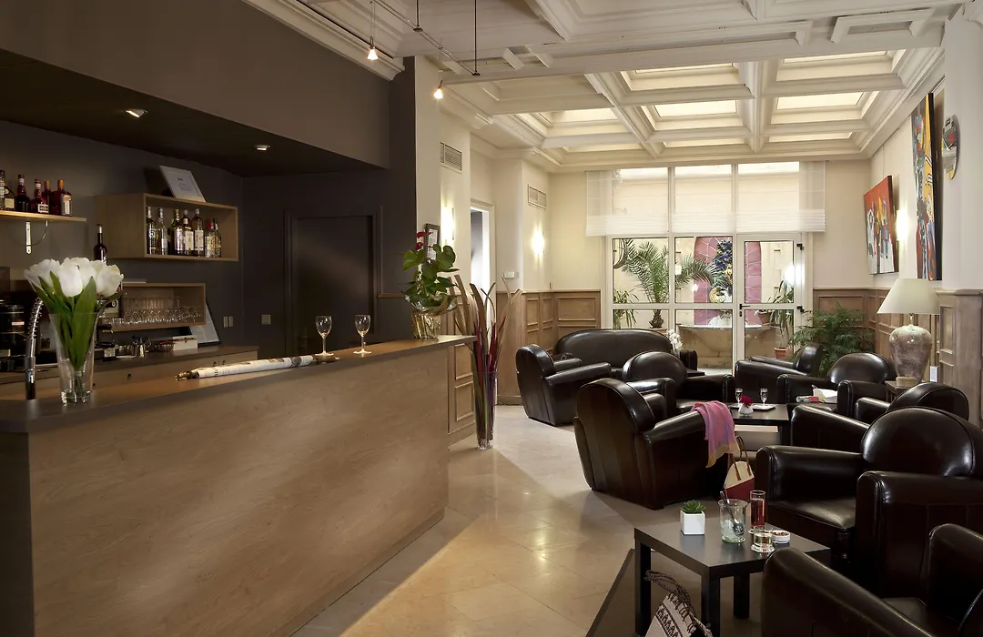 Hôtel Le Bristol-1