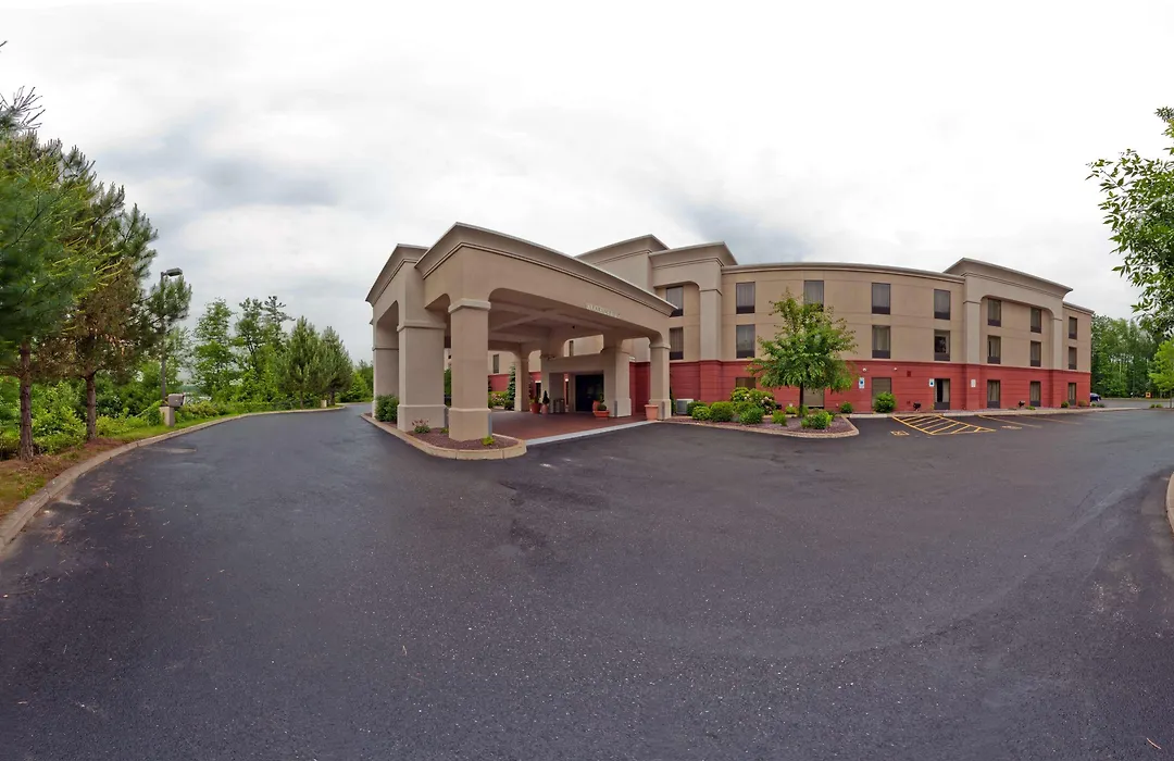Hampton Inn Auburn-1