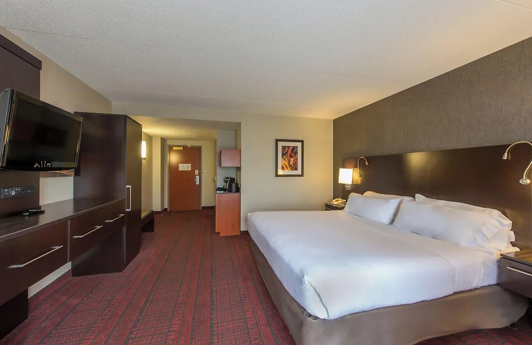 Holiday Inn Express Hotel & Suites Auburn By Ihg-1