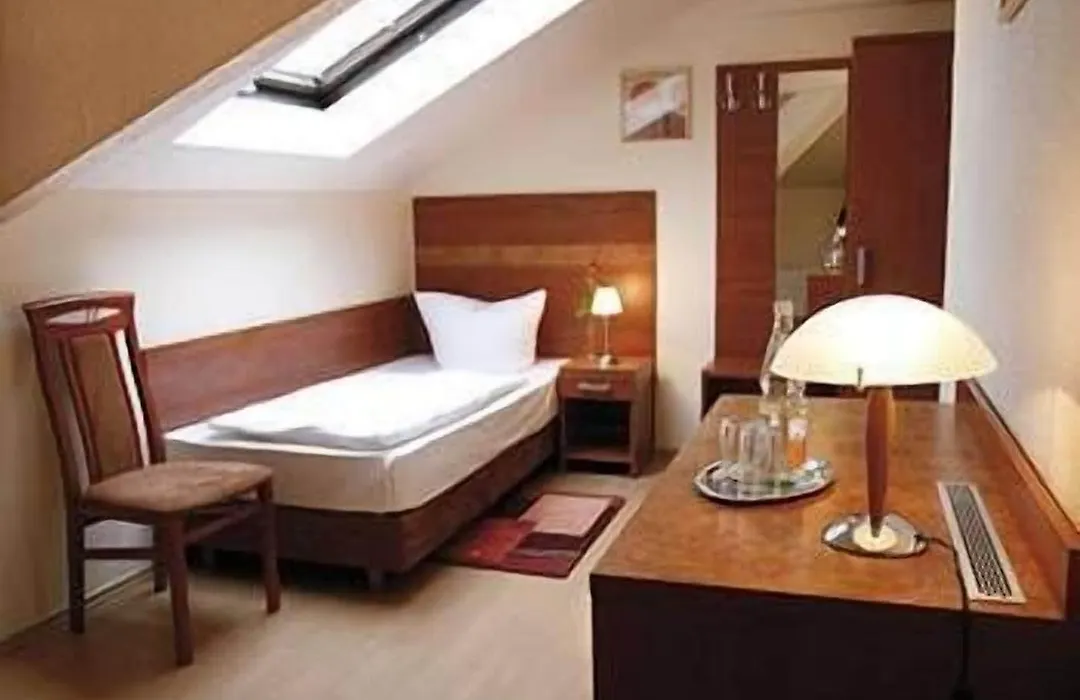 Hotel Monte Cristo-1