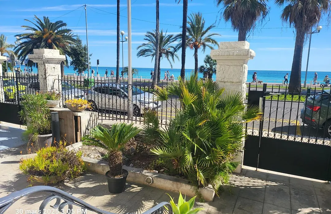 Hotel Flots D'Azur Promenade Des Anglais-1