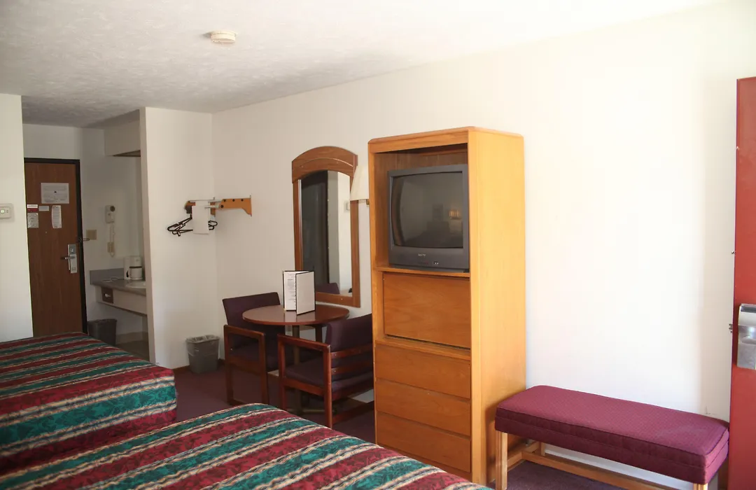 Usa Inns Of America-1
