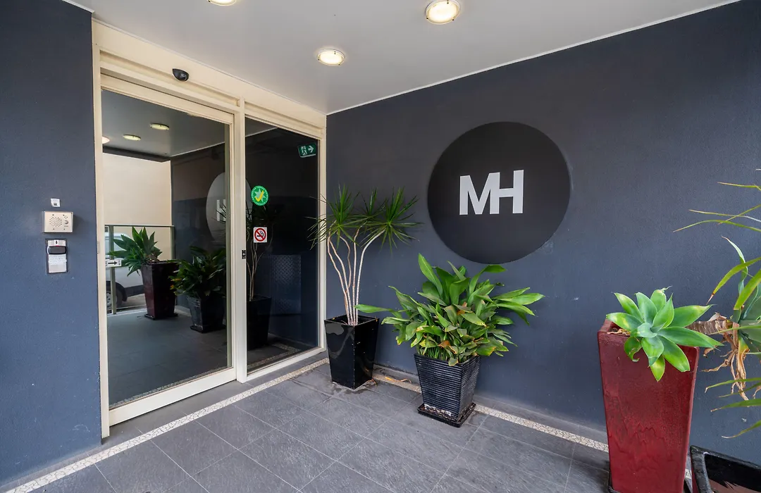 Miami Hotel Melbourne-1