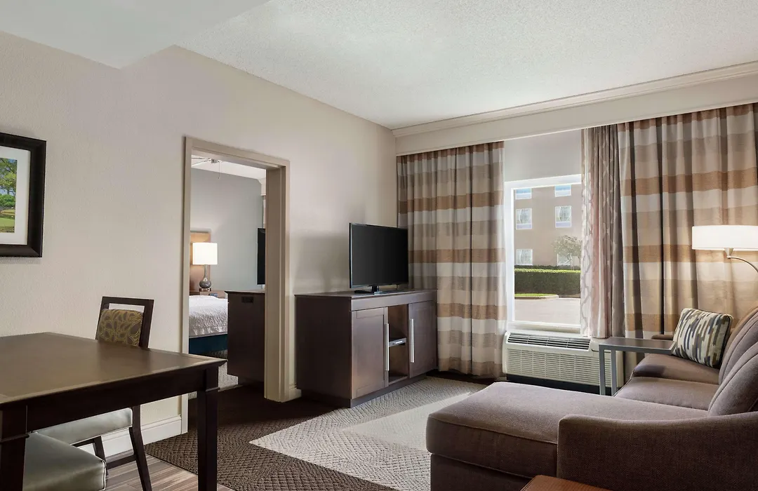Hampton Inn & Suites Montgomery-Eastchase-1