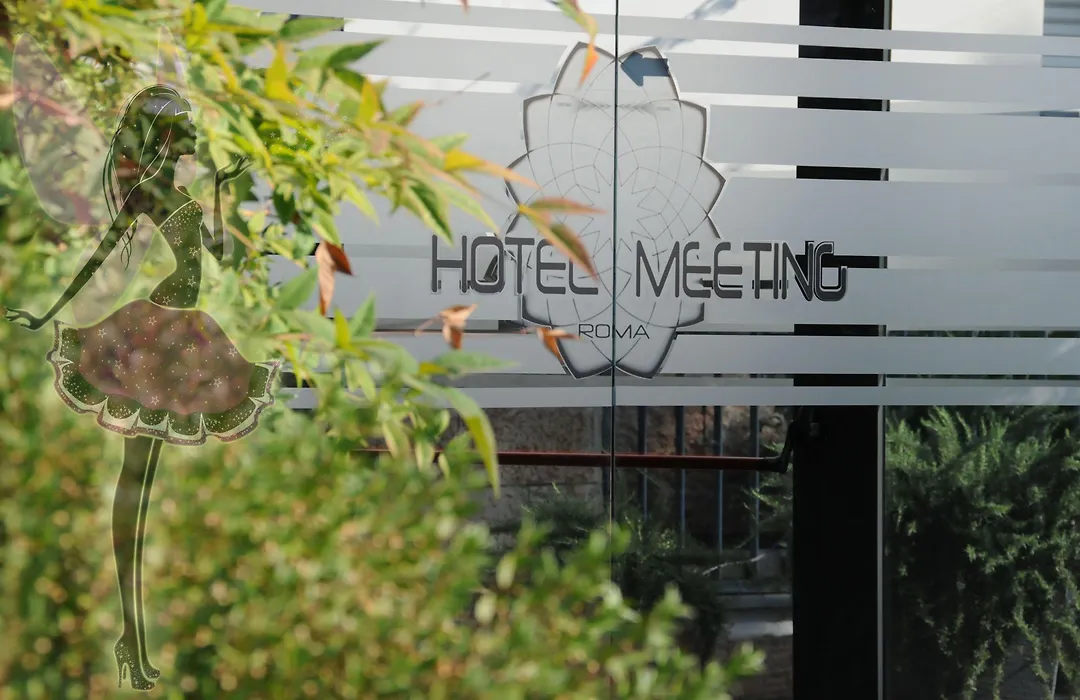 Hotel Meeting-1
