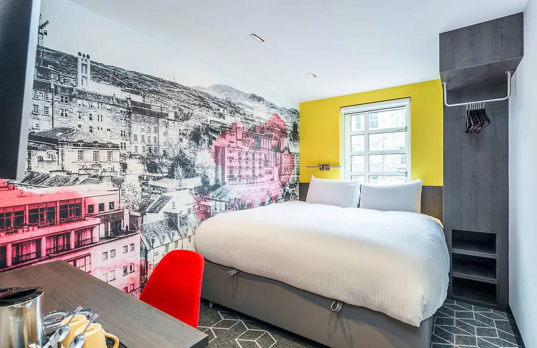 Km Hotel-1