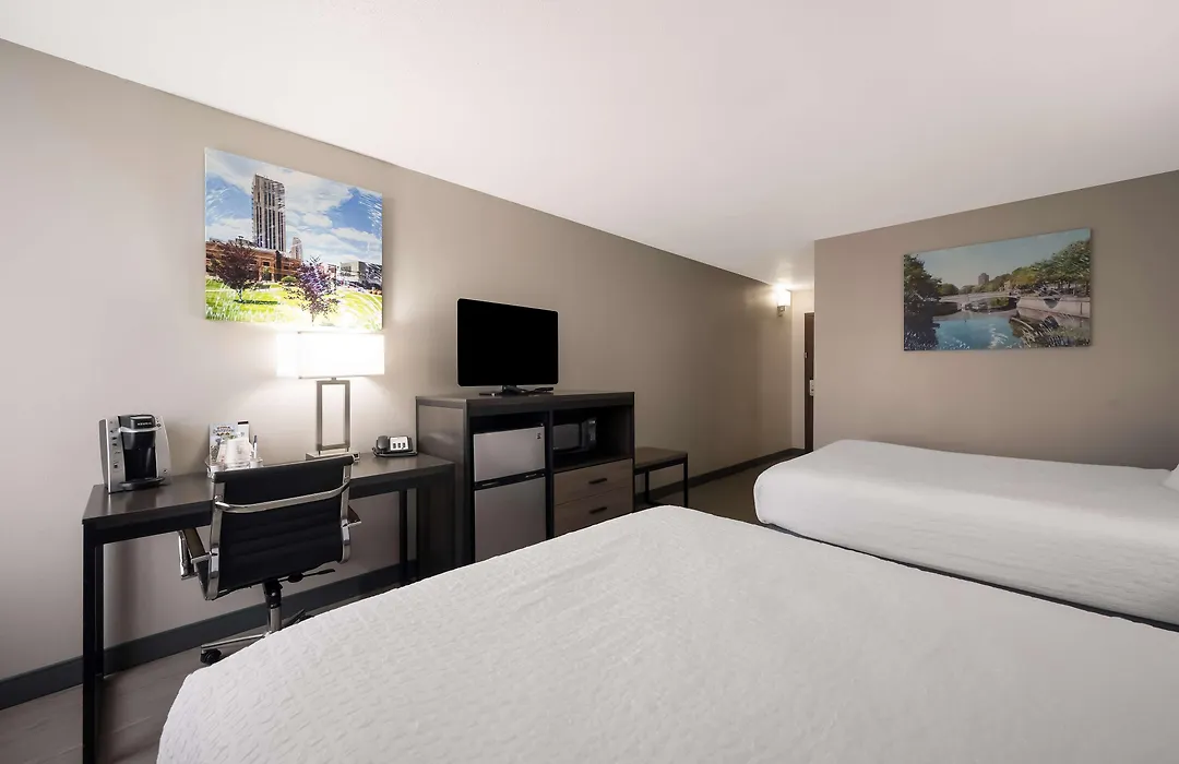 Best Western Executive Inn-1