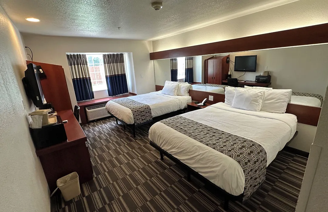 Microtel Inn And Suites By Wyndham Miami Ok-1