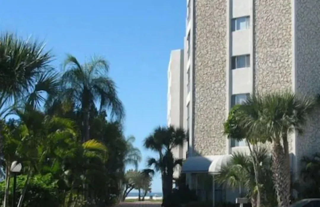 Gulfview Manor Resort-1