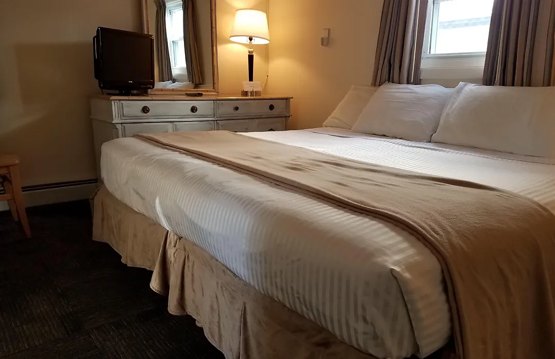 Sea Cliff House Motel-1