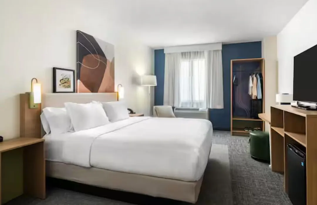Spark By Hilton Tupelo-1