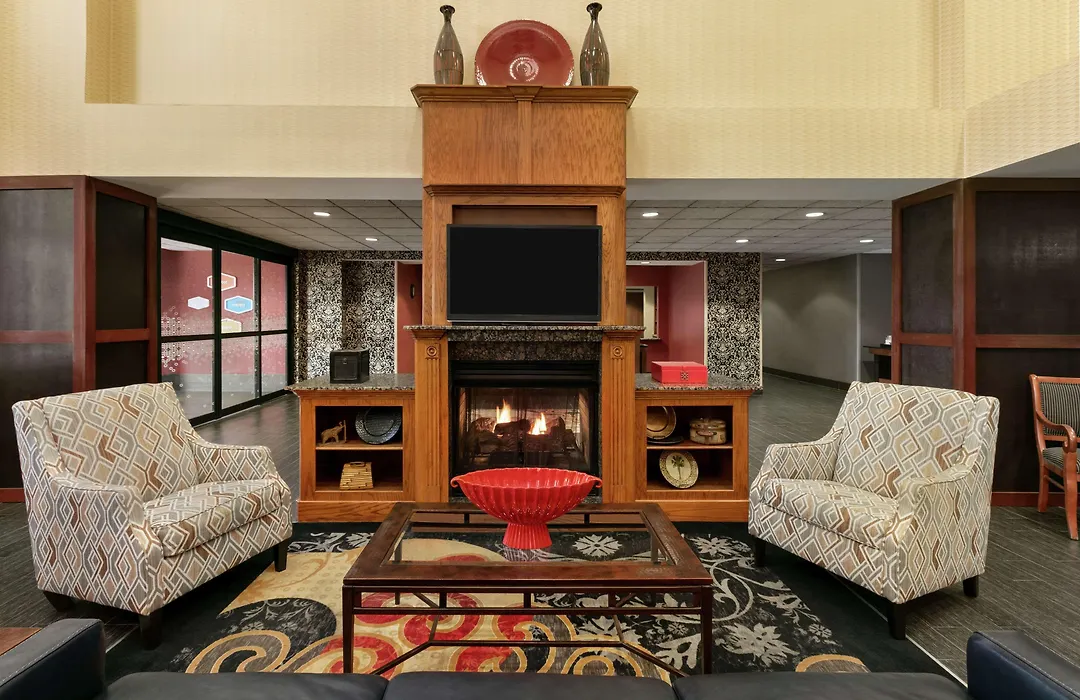 Hampton Inn & Suites Lawton-1