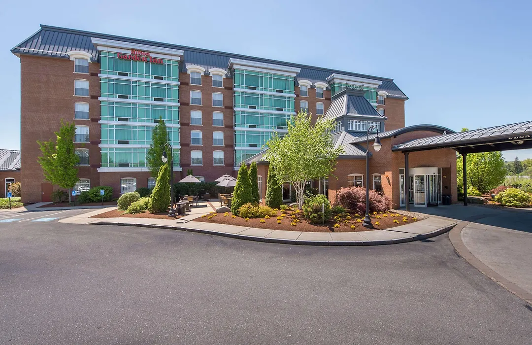Hilton Garden Inn Manchester Downtown-1
