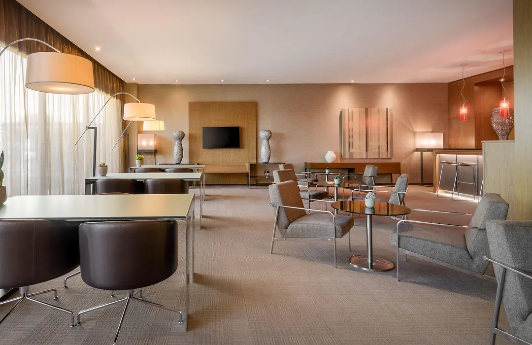 AC Hotel Vicenza by Marriott-1