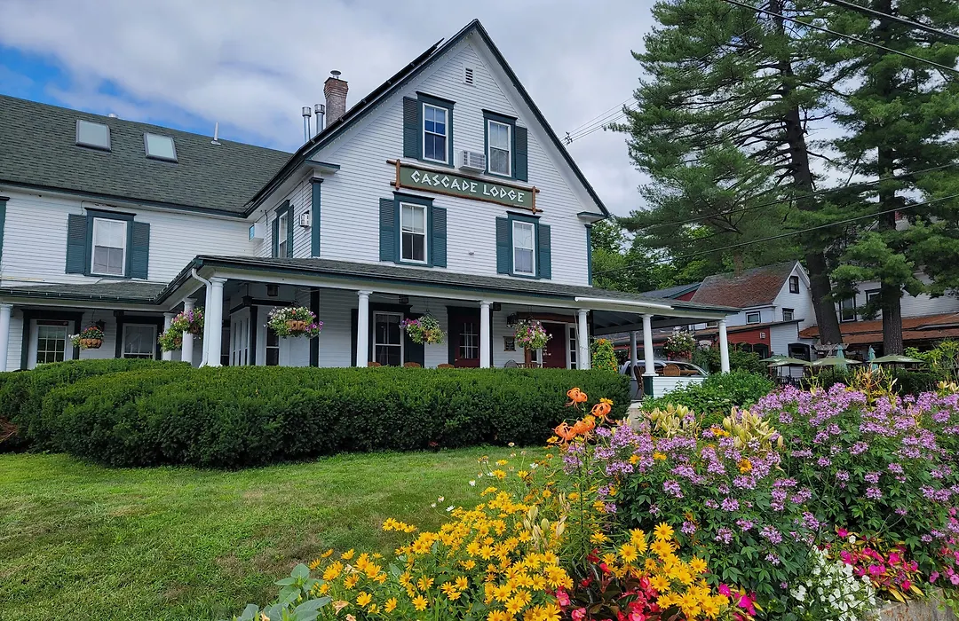 Woodstock Inn, Station And Brewery-1