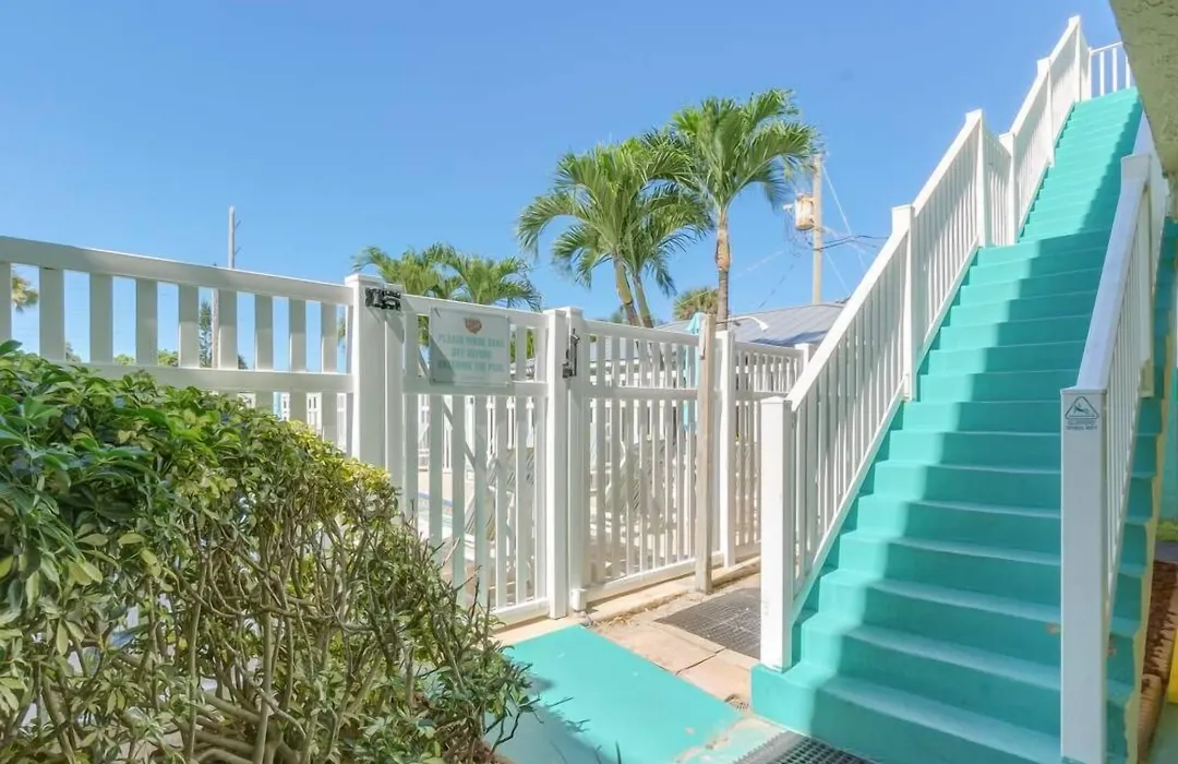 Tuckaway Shores Resort-1