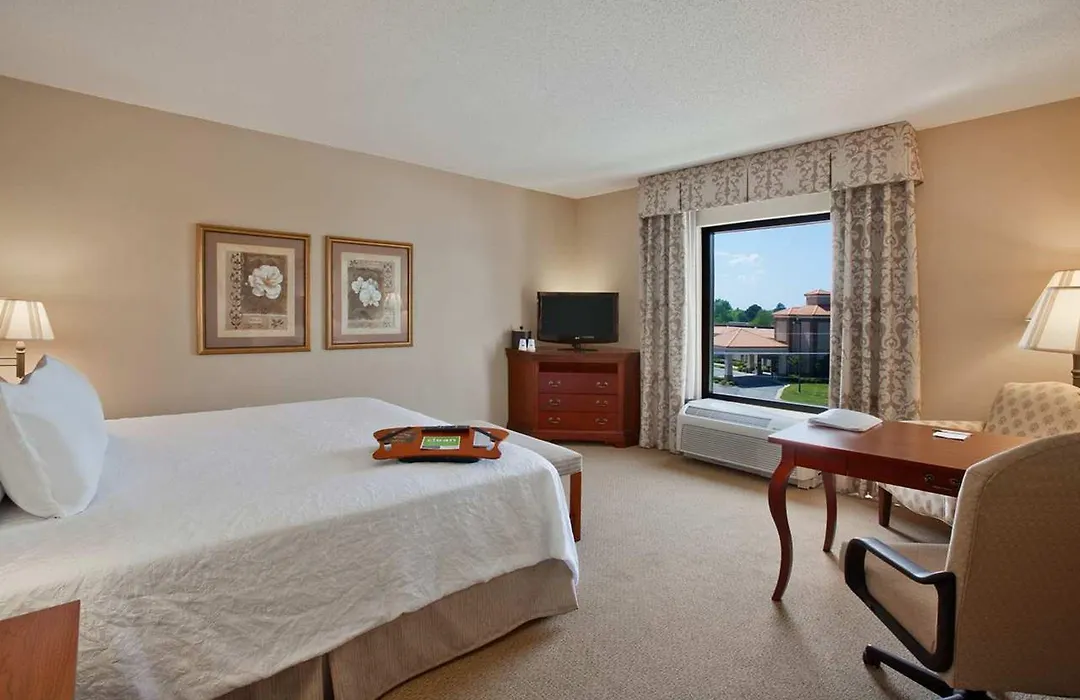 Hampton Inn Dunn-1