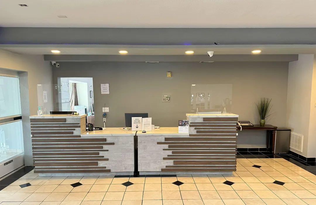 La Quinta By Wyndham Tulare-1