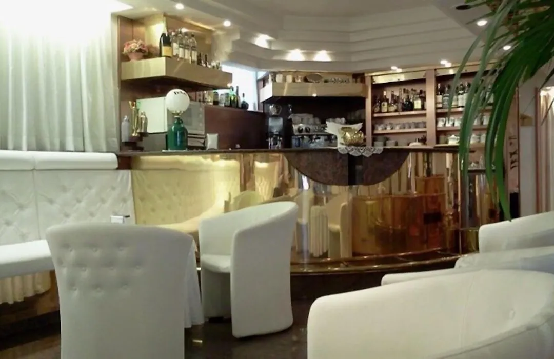 Hotel Roma-1