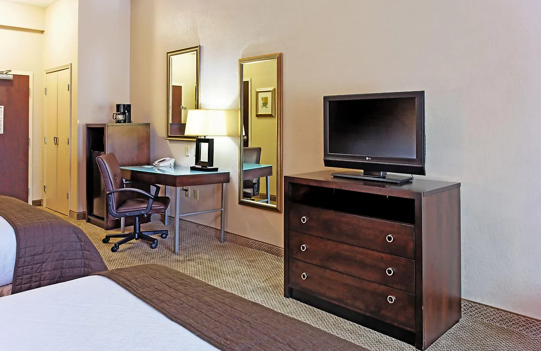 Holiday Inn Hotels Batesville By Ihg-1