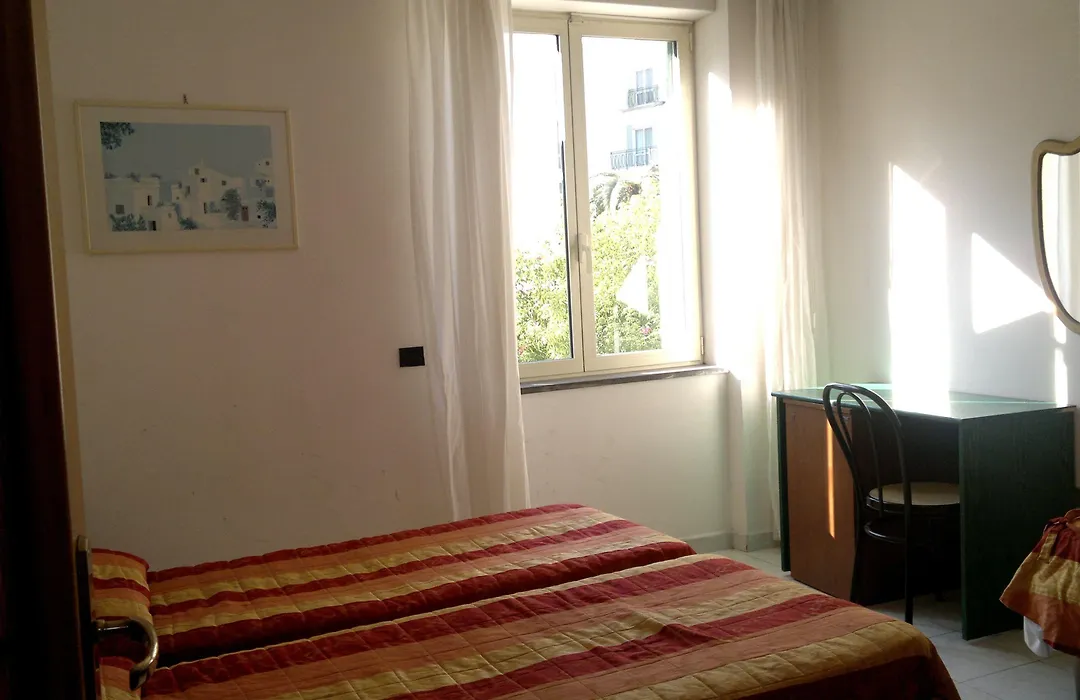 Hotel Eden-1