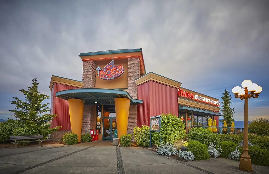 Fairfield Inn & Suites Burlington-1