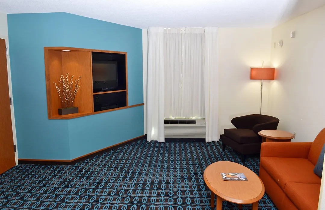 Fairfield Inn & Suites Effingham-1