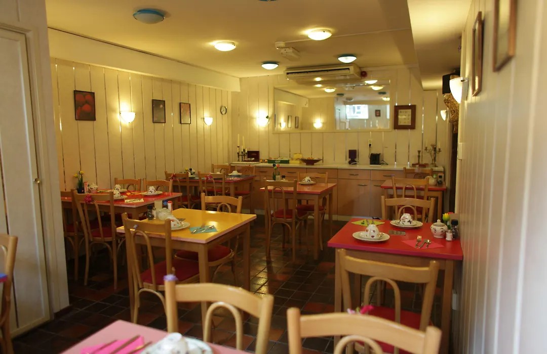 Weber Hotel-1