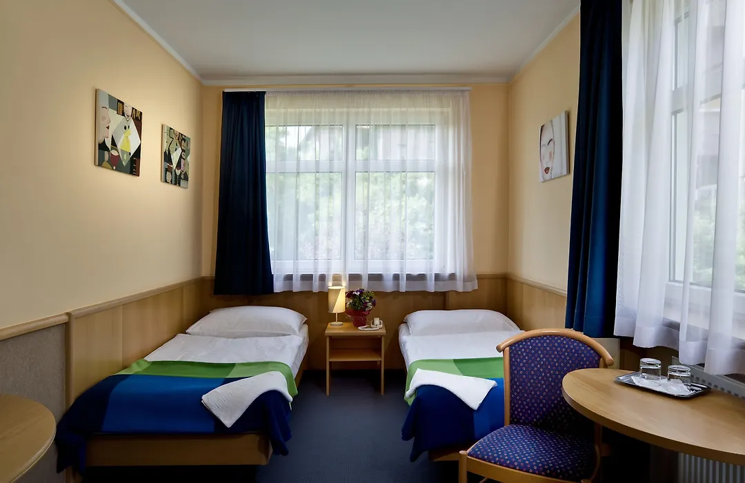 Jagelló Business Hotel-1