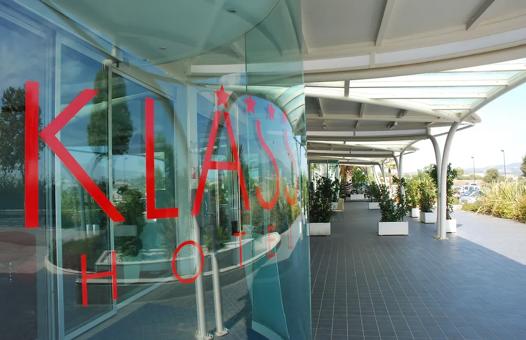 Klass Hotel-1