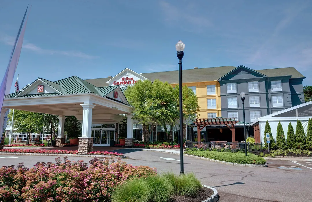 Hilton Garden Inn Hamilton-1