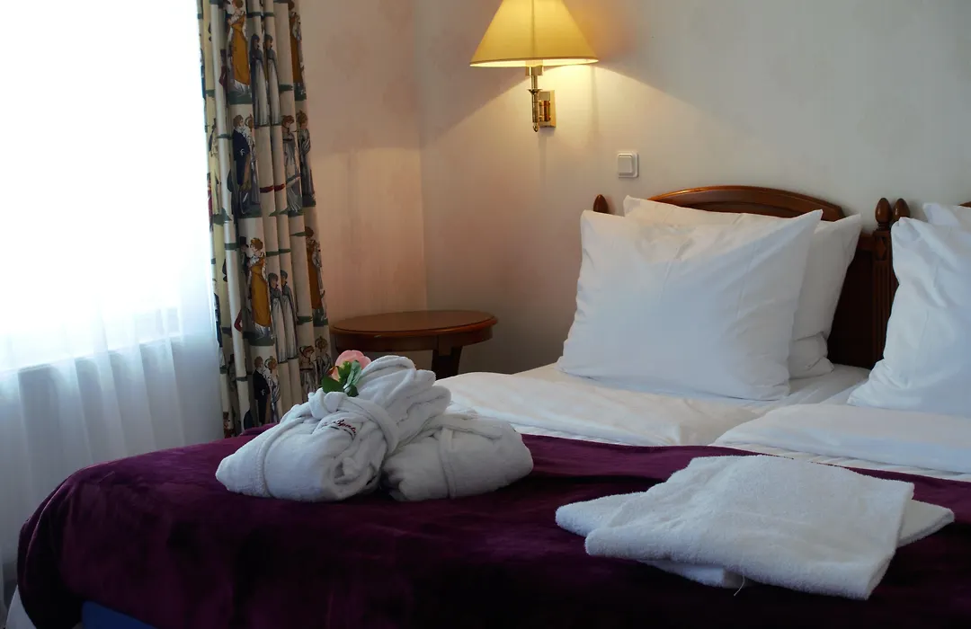 Boutiquehotel Schloßpalais-1