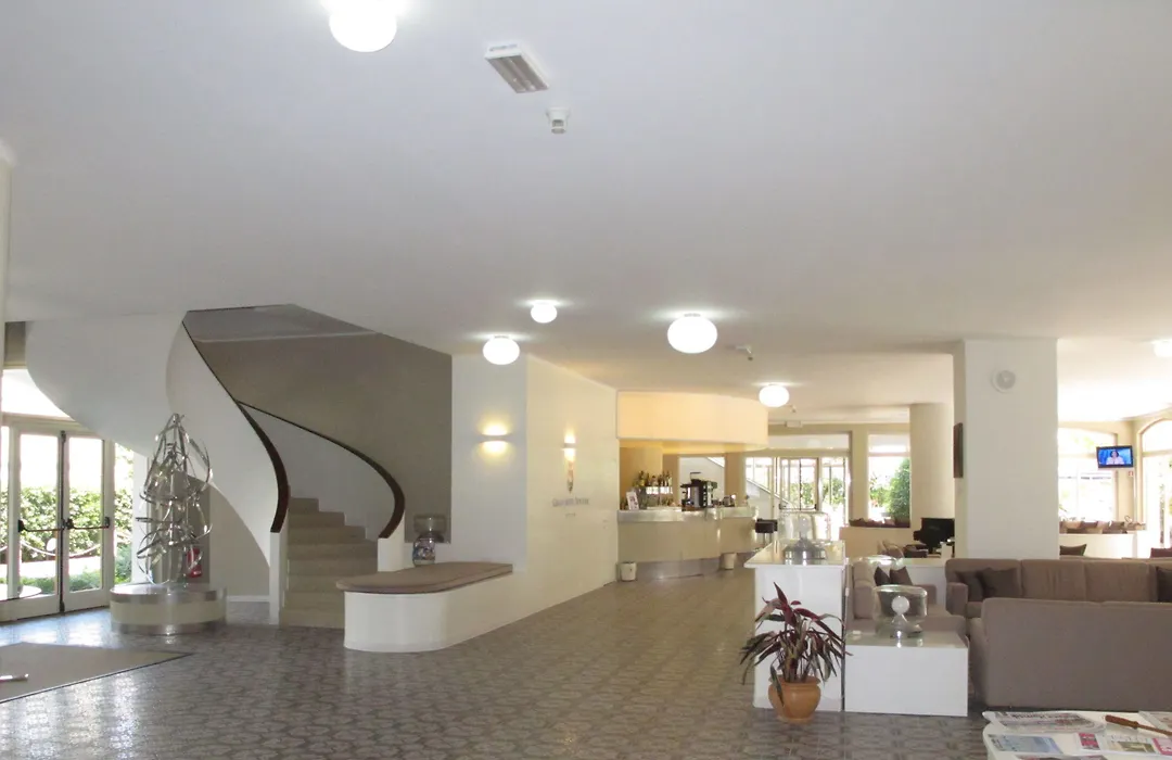 Grand Hotel Don Juan-1